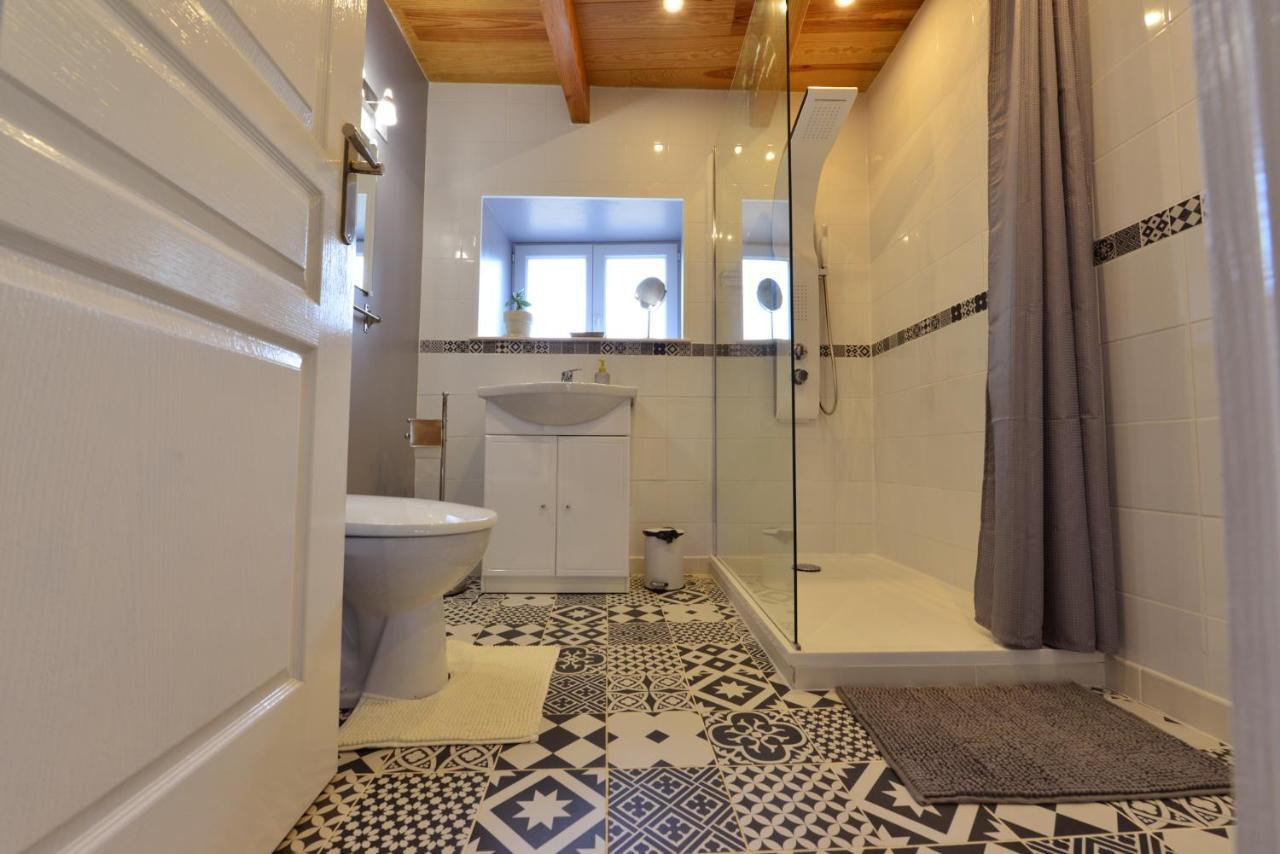 Chez Pique-Fesse Chambre D'Hote Saint-Martin-L'ars Exteriör bild